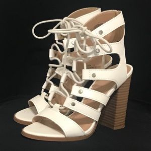 Lace Up Gladiator Sandals White Size 6
